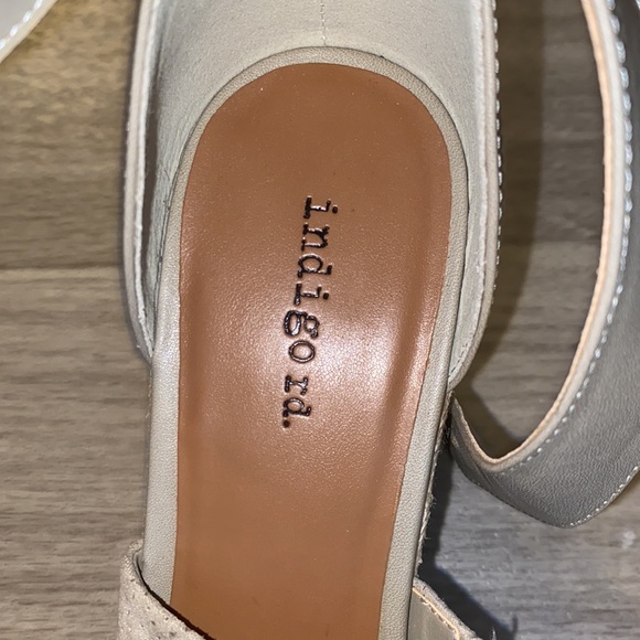 Indigo Rd Wedges - Picture 4 of 4